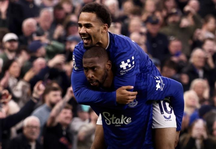  贝托闪耀古迪逊公园；两球一助攻主导胜利，埃弗顿完胜切尔西迎来惊喜表现。 体育新闻