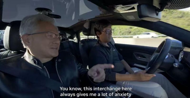 自动驾驶变革期:全栈架构如何重塑出行未来 汽车科技