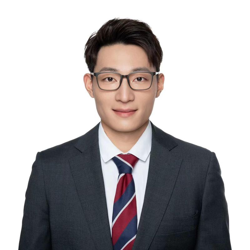  【深度复盘】从补贴依赖到市场化突围：一位从业者的光伏行业十年剧变亲历记 股票财经