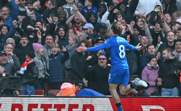  战术溃败根源深度解析：阿森纳后防体系为何在关键战中失效 体育新闻