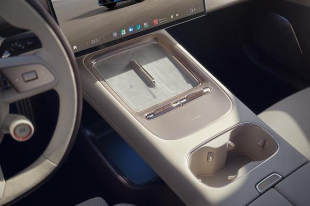  那些藏在细节里的用心：一块副仪表板如何改变了我的有车生活 汽车科技