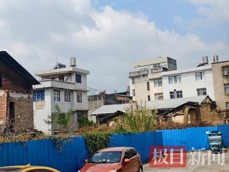  一把火烧毁的不仅是房子，更是他们对生活的全部期待——玉溪16户居民三年安置困局调查 新闻 一把火烧毁的不仅是房子，更是他们对生活的全部期待——玉溪16户居民三年安置困局调查 新闻 一把火烧毁的不仅是房子，更是他们对生活的全部期待——玉溪16户居民三年安置困局调查 新闻